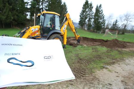 GRADBIŠČE ZA MONTAŽNI KOLOPARK 05 FOTO LJUBO VUKELIČ